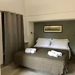 Dammusi Sciuvechi Casa rural *