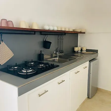 Kır Evi Dammusi Sciuvechi *