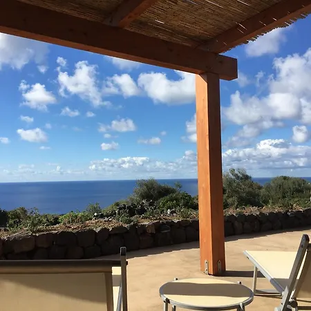 Casa de Campo Dammusi Sciuvechi
