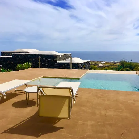 Casa de Campo Dammusi Sciuvechi