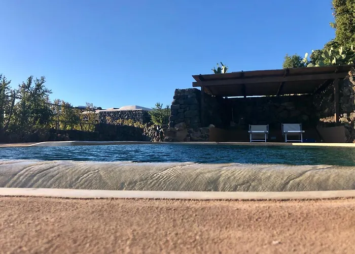 Venkovský dům Dammusi Sciuvechi